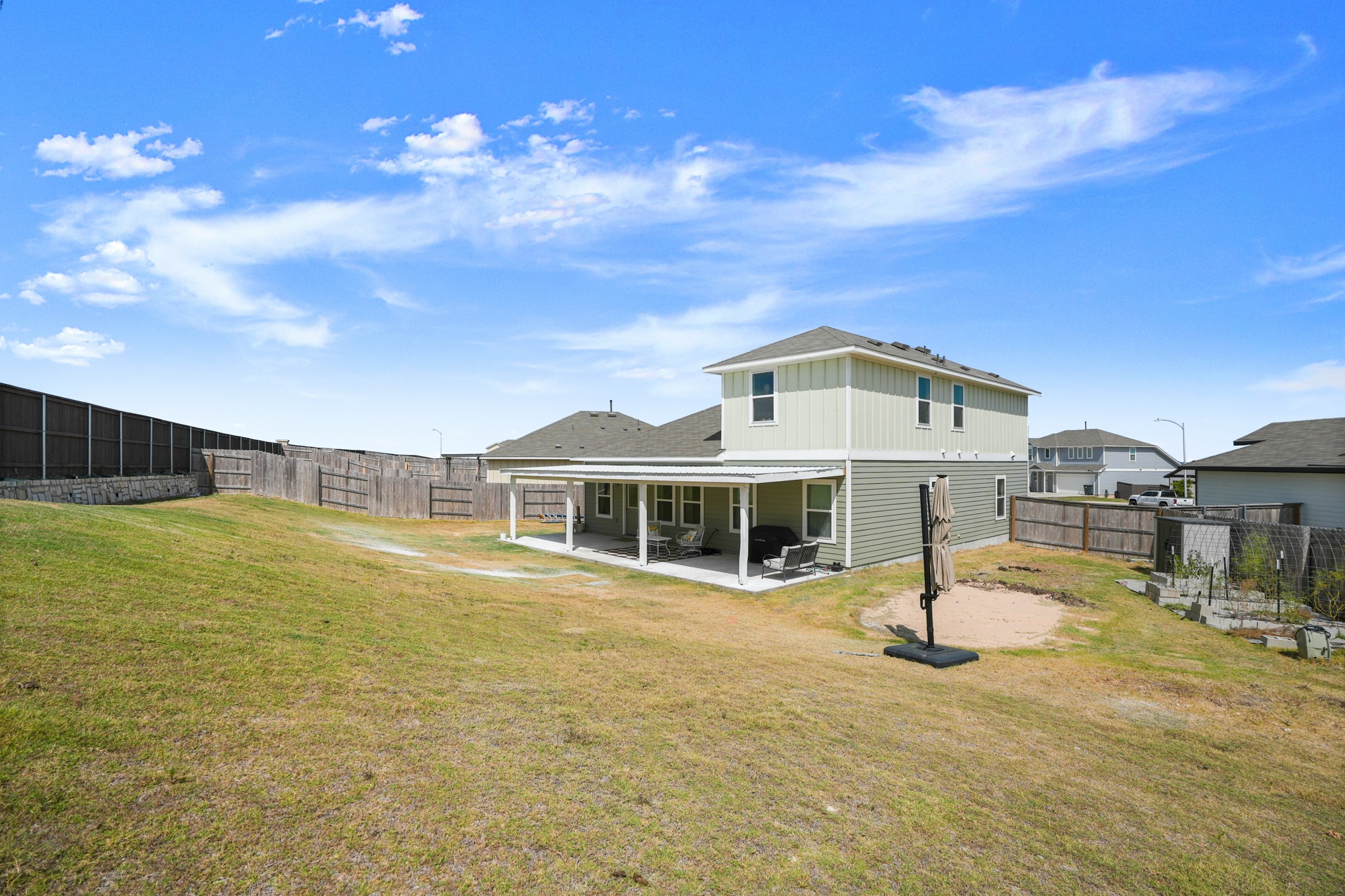 Oversized backyard at 5521 Sacra Cove
